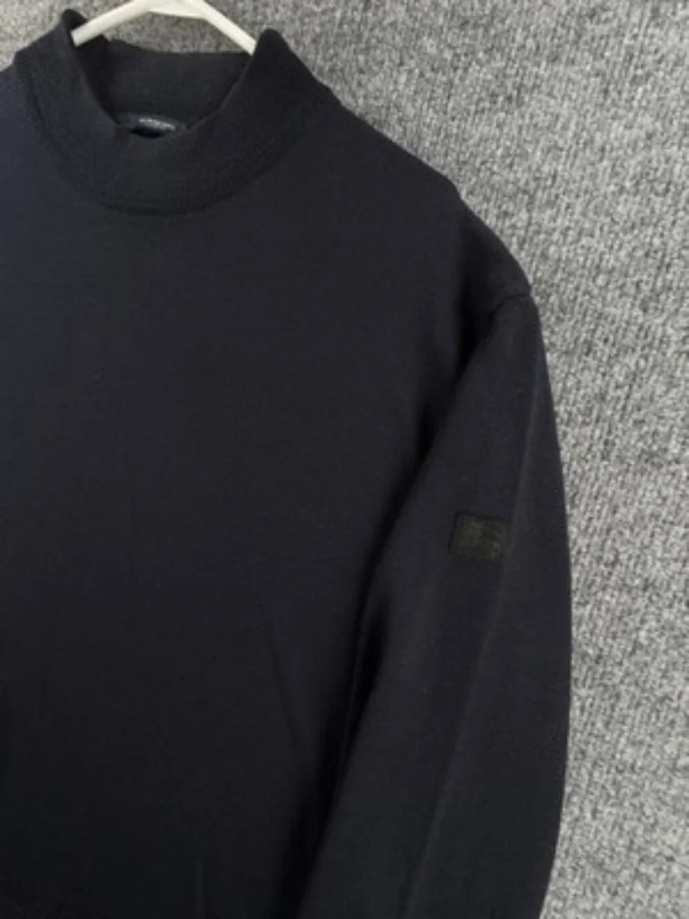 Burberry London Blue Sweater Logo Pullover 22 Medium Wool Long Sleeve Men Knit